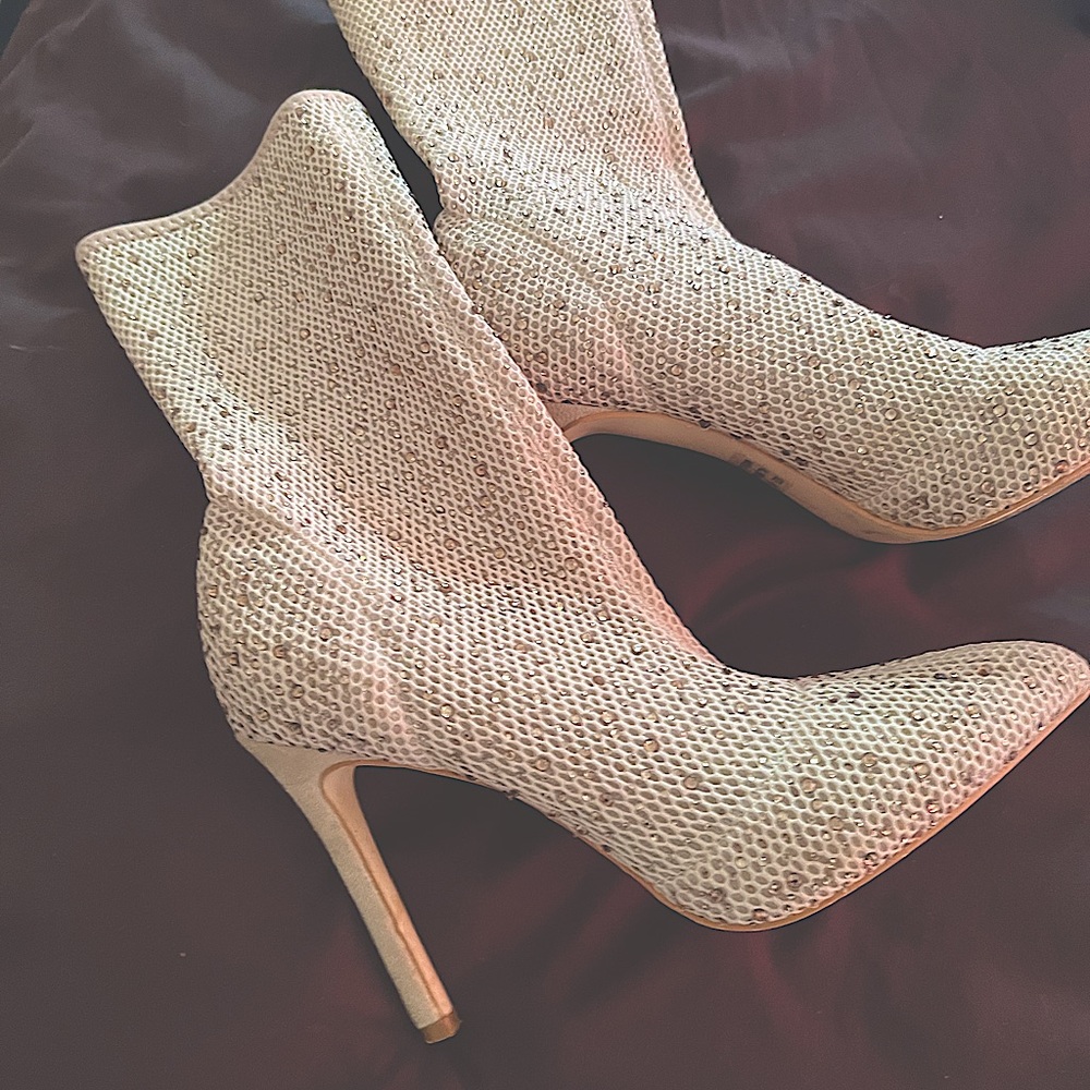 Fashion Nova ankle booties 6